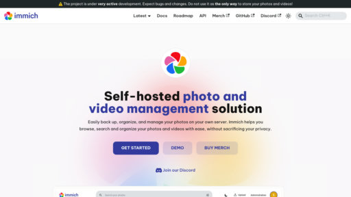 Immich - Plateforme auto-hébergée pour photos et vidéos avec organisation intelligente - Logo